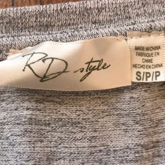 Juniors Open-Back Sweatshirt - Picture 3 of 3